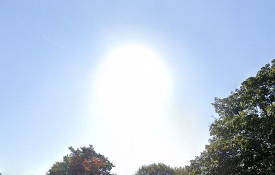 Boston Forecasts Warm and Sunny Conditions Through Midweek