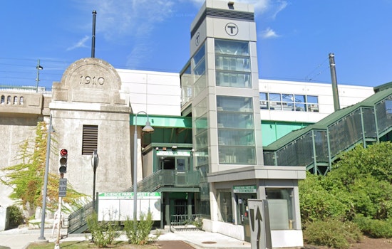 Boston Transit Police Disarm Teen with Replica Gun, Ensuring Safety at Science Park MBTA Station