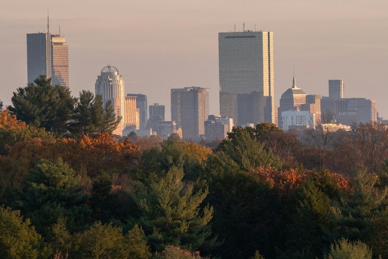 Boston Welcomes Classic Autumn Weekend with Mild Weather Despite Hurricane Milton's Aftermath