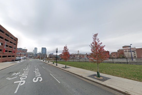 Bostonians Enjoy Sunny Skies and Brisk Breezes Amidst Autumn Chill