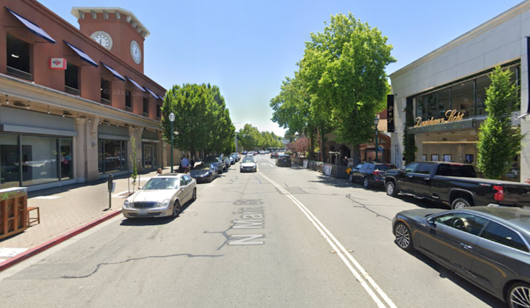 Brazen Jewelry Store Heist in Walnut Creek Leaves Employee Injured, Suspects at Large