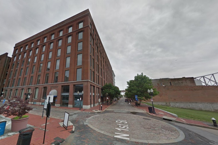 Brew Tulum Halts Expansion and Coffee Services in Laclede’s Landing Amidst Unspecified Delays