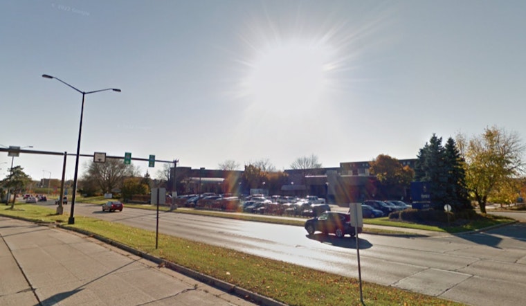 Brisk Winds and Sunny Skies: Milwaukee Embraces Typical Fall Weather