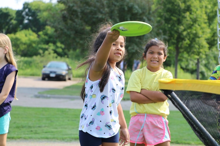 Carver County Parks Launches Youth Disc Golf Program in Chaska for Active Fall Fun