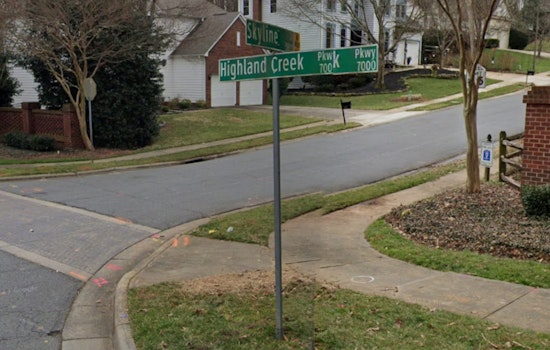 Charlotte Man Dies in High-Speed Motorcycle Crash on Highland Creek Parkway