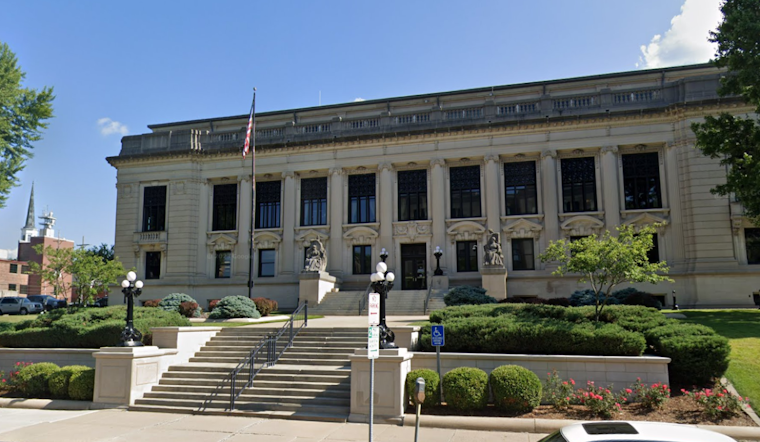 Chicago Attorney Jeffery M. Leving Suspended for Excessive Fees, Faces 2-Year Probation After ARDC Investigation
