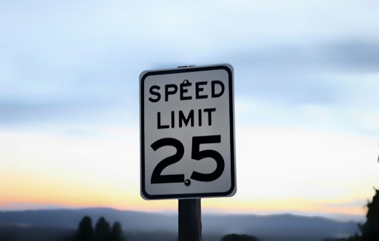 Chicago Committee Proposes Citywide Speed Limit Reduction to Enhance Pedestrian Safety