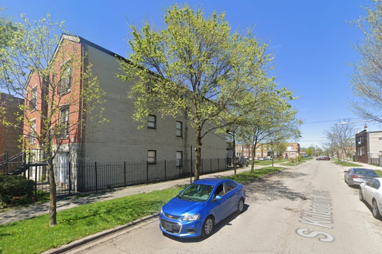 Chicago Firefighters Battle Intense Blaze in West Garfield Park, Investigation Pending