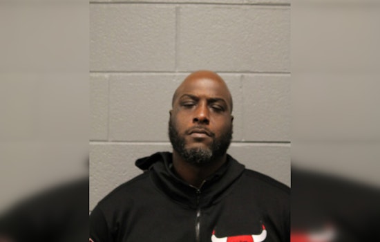 Chicago Man Charged with Armed Robbery and Aggravated Battery Following Joint Task Force Arrest