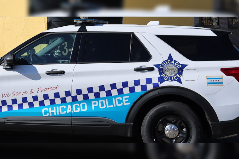 Chicago Police Alert, Spike in Armed Robberies Across 16th, 17th, and 25th Districts