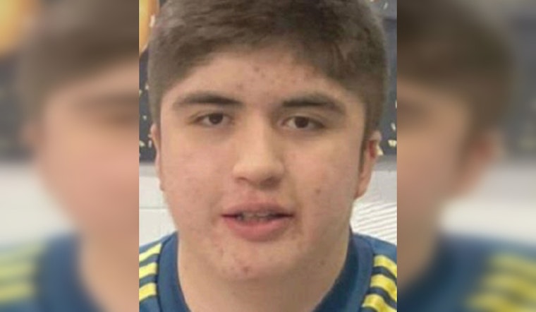 Chicago Police Issue Alert for Missing 20-Year-Old Samuel Torres Pulido