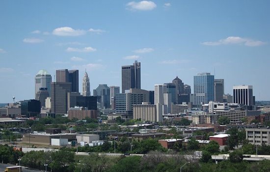 Chilly Weekend Ahead for Columbus and Cincinnati with Warmer Days on the Horizon