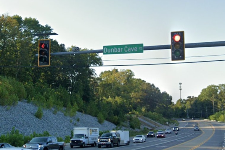 Clarksville Morning Commute Delayed, Multi-Vehicle Collision on Dunbar Cave Road Results in Injuries, Temporarily Closes Roadway