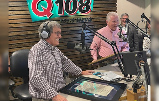 Clarksville Proclaims October 27 as "Lee Erwin Day" in Honor of Local Broadcasting Icon's 50 Years of Service
