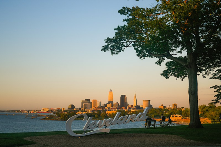 Cleveland Basks in Above Normal Temperatures Ahead of Expected Cold Front