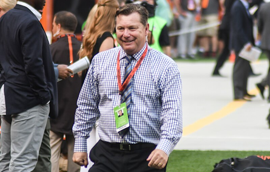 Cleveland Mourns the Loss of Beloved Browns Broadcaster Jim Donovan at 68