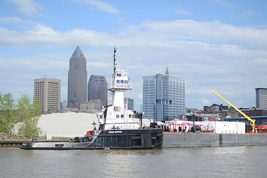 Cleveland Welcomes Crisp Autumn Weather, Lake Erie Boaters Cautioned Amid Small Craft Advisory