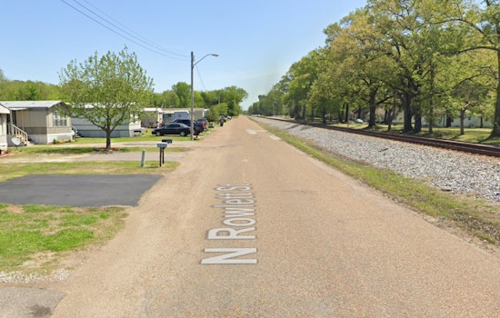 Collierville's Rowlett Street Readies for $1.8 Million Waterline Overhaul, Expect Traffic Disruptions Until Late 2025