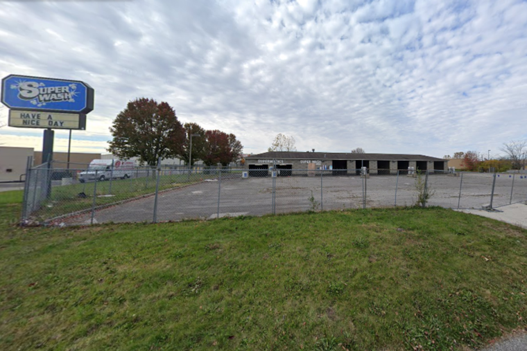 Columbus Detectives Probe Death after Decomposed Body Found at Abandoned Car Wash on Holt Road