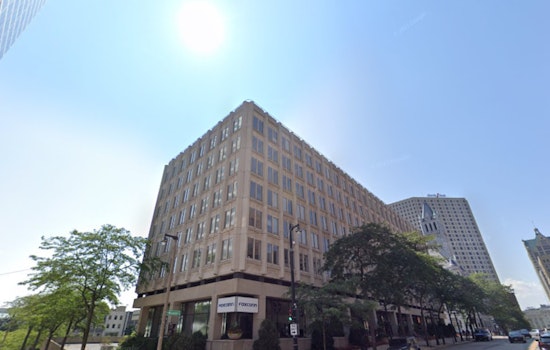 Comfortable Sunny Days in Milwaukee Paired with Fire Risk Warnings in Lafayette and Green Counties