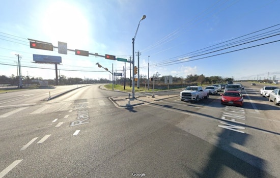 Construction Crew Causes Gas Leak on FM 620 Near Lake Travis, Prompting Northbound Lane Closure