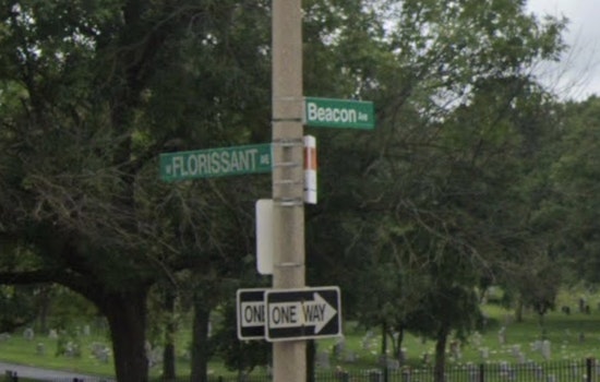 Critical Condition for Pedestrian After Being Struck by Car in St. Louis's Walnut Park East