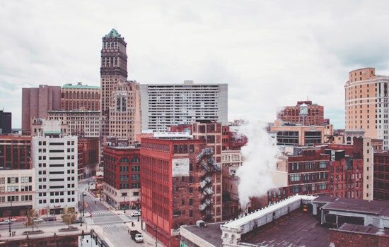 Detroit Forecast Predicts Breezy 78 Degrees Today, Sunny Week Ahead with Mild Temperatures