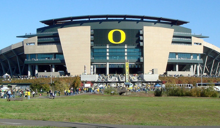 Dillon Gabriel Leads Oregon to Thrilling 32-31 Victory Over Ohio State, Ducks Maintain Perfect Season