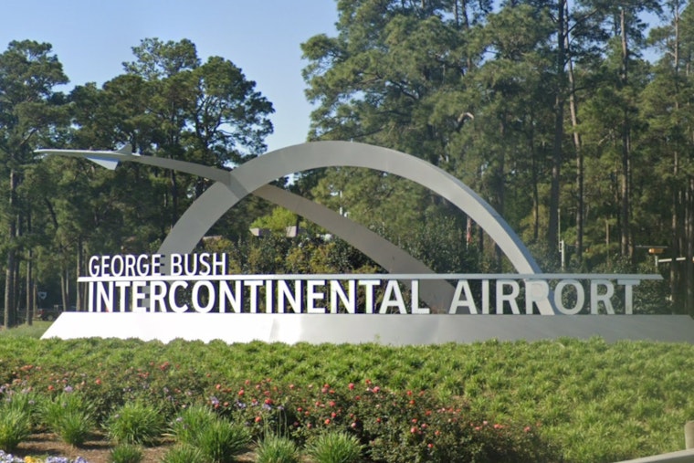 $1.95 Billion Bond for Houston Airport Upgrade Sparks Debate Over City's Financial Health