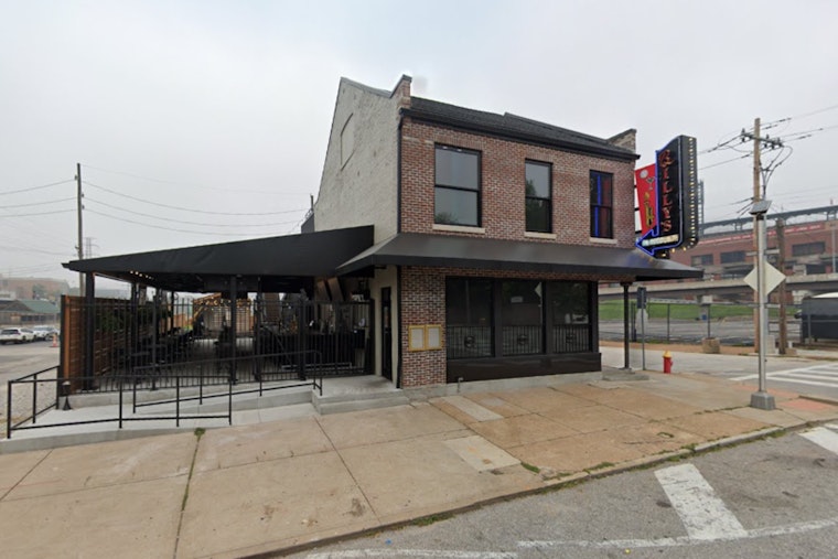 Downtown St. Louis Says Goodbye to Billy's on Broadway Amid Industry Challenges