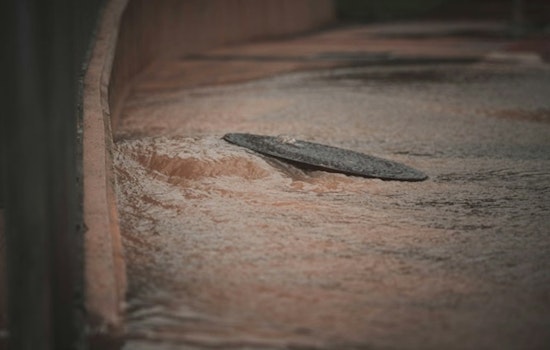 Duluth Repairs Collapsed Sewer Pipe Near Chester Creek, Averting Environmental Concerns