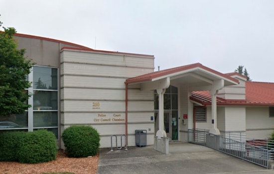 Edmonds Woman Survives Hammer Attack as Husband Found Dead Near Seattle's Ship Canal Bridge