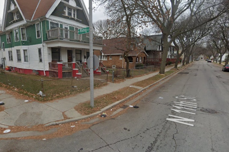 Eight Rescued by Milwaukee Fire Department from Early Morning House Fire on 11th and Ring