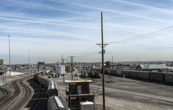 El Paso Residents to Enjoy Sunny Skies and Mild Temperatures, Chance of Weekend Showers