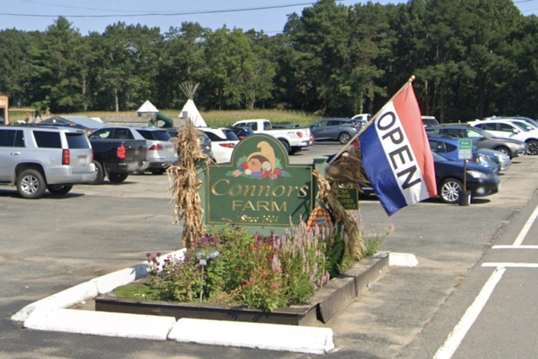 Everett Woman Accuses Danvers Farm Employee of Assault and Racial Profiling After Apple-Picking Outing