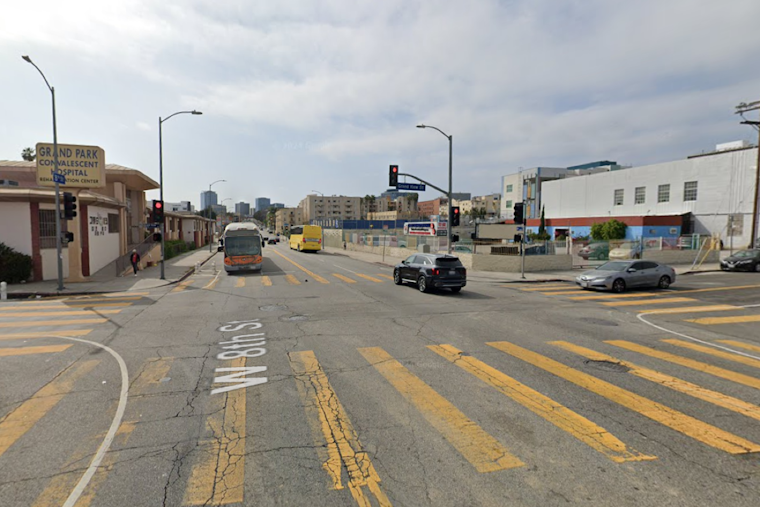 Family of Five Injured by Hit-and-Run Driver in Westlake District, Los Angeles Police Seeking Suspect