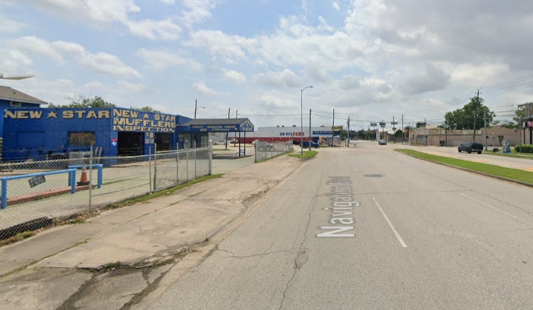 Fatal Collision in Southeast Houston, Cyclist Killed in Cement Truck Crash on Navigation Boulevard