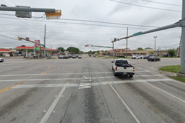 Fatal Early Morning Collision in Harris County Claims One Life, Injures Another