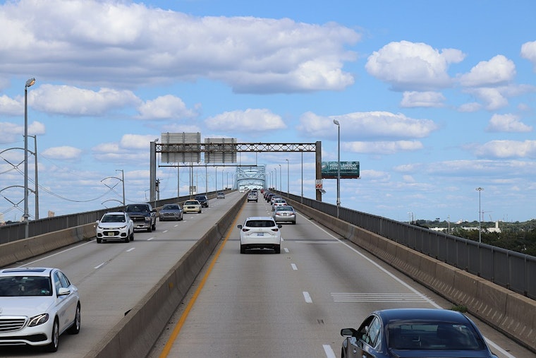 Fatal Three-Vehicle Collision on Platt Bridge Disrupts Traffic in South Philadelphia