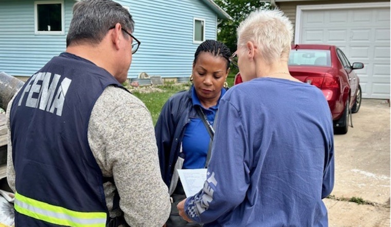 FEMA Conducts Door-to-Door Outreach in Jacksonville to Aid Disaster-Affected Residents