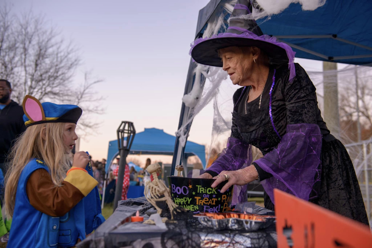 Festive Fun Awaits at the Great Gahanna Goblin Fest, Trick-or-Treat, Hayrides, and Live Entertainment!