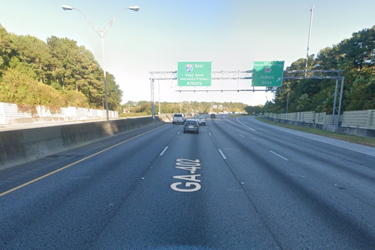 Fiery Wrong-Way Collision on I-20 in Atlanta Results in Multiple Injuries and Traffic Chaos