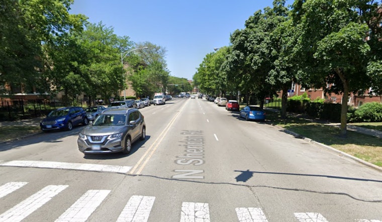 Four Injured, Including Two Chicago Police Officers, in Rogers Park Rollover Crash