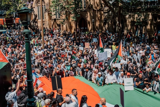 Global Demonstrations Emerge in LA, London, and Rome Ahead of October 7 Anniversary Calling for Reevaluation of Gaza Conflict