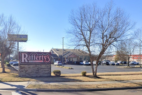 Gunfire and Vehicle Break-Ins Unsettle Memphis Rafferty’s Diners as Police Search for Suspect