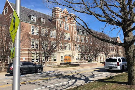 Gunman Invades Rabbi's Home During Rosh Hashanah Event with University of Michigan Students; Suspect at Large in Southfield