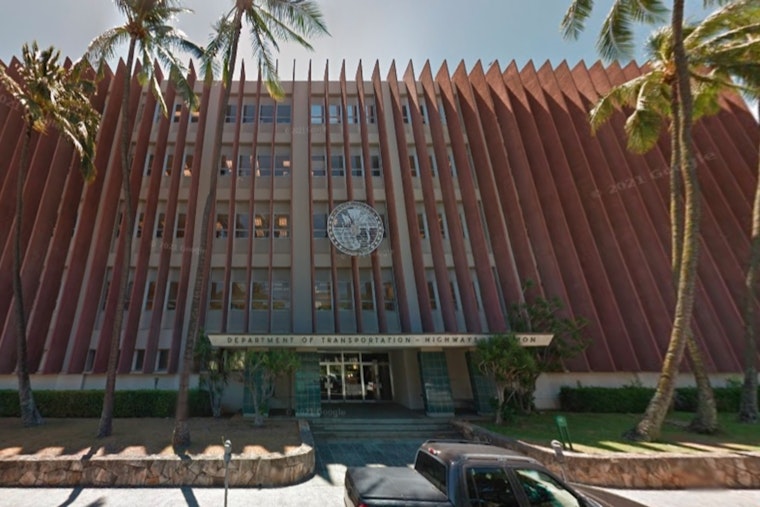 Hawaiʻi Department of Transportation Seeks Youth Voices for Innovative Climate-Focused Transportation Council