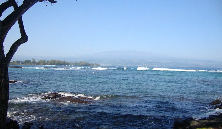 Hawaii's Richardson Ocean Center Undergoes Additional Water Quality Tests Amid Elevated Bacteria Level Concerns