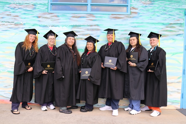 Historic First at WCCC, Woman Inmate Graduates with AA Degree Amid Praise from Officials in Hawaii