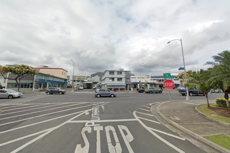 Honolulu Anticipates Gentle Trade Winds Today, Possible Thunderstorms, with Stronger Trades by Monday as NWS Forecast